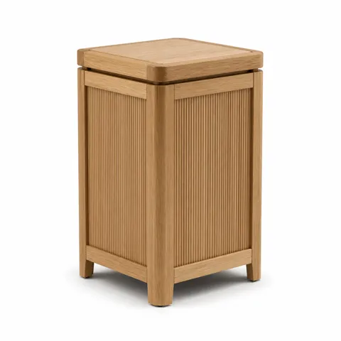 Alder Crest Furniture Accent