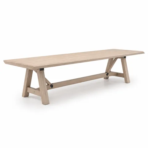Alder Haven Table