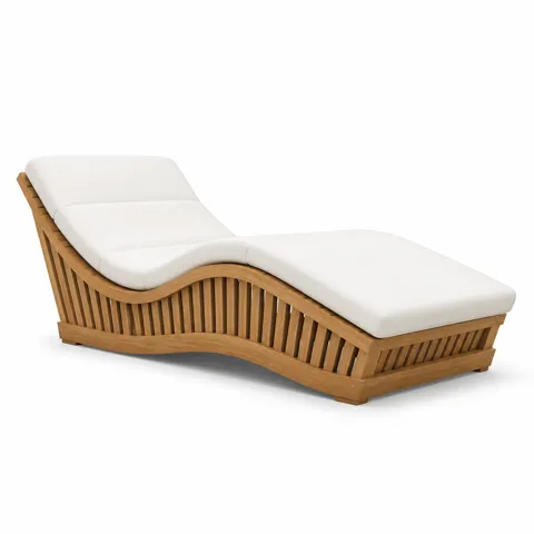 Ivory Harbor Outdoor Chaise Lounge