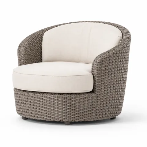Ivory Harbor Outdoor Lounge Chair