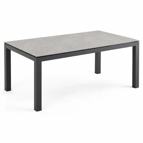 Pearl Field Outdoor Table