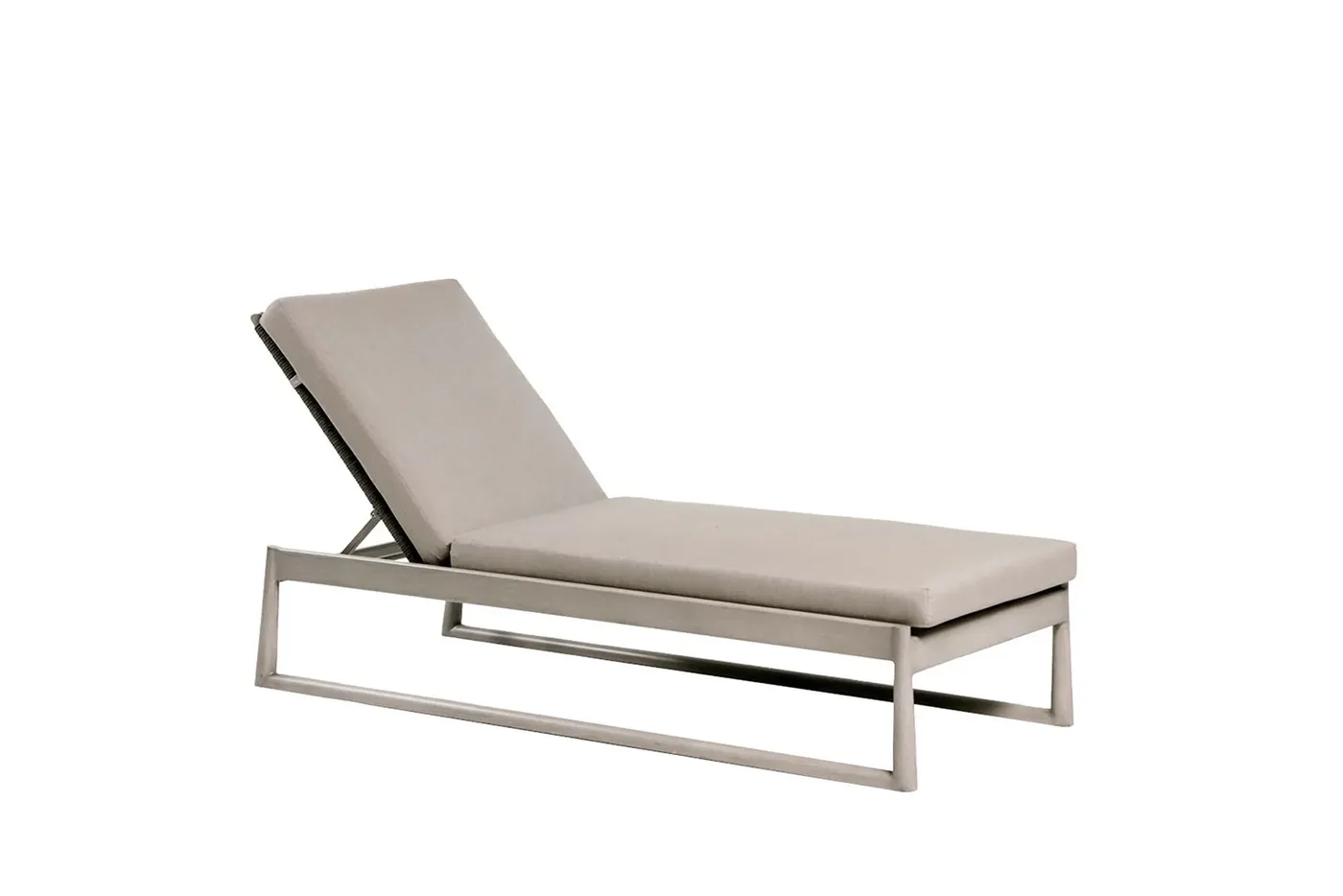 Cedargrove Adjustable Lounger