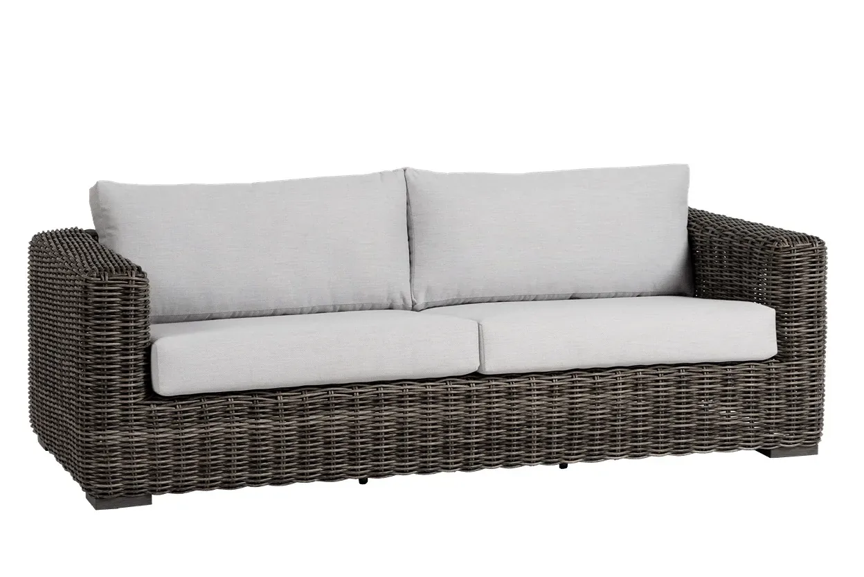 Thorngrove Sofa